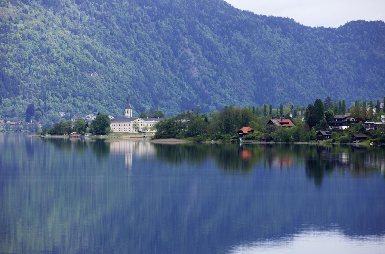 Cma Stift Ossiach Hotel Exterior photo